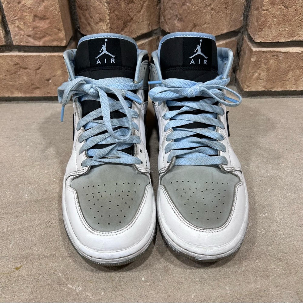 Air Jordan 1 Mid SE White Ice Blue Black DV1308-104 Men's Shoes Size 8 wmn’s 9.5 - Picture 2 of 6